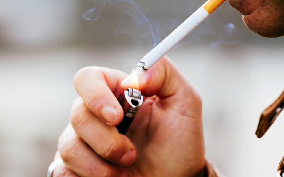 Aduanas en Veracruz destrulle 31.1 millones de cigarros ilegales.